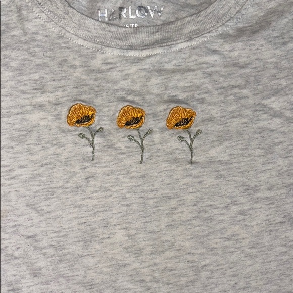 Harlow Gray Cropped Long Sleeve Sweatshirt With Floral Embroidery - Picture 2 of 6